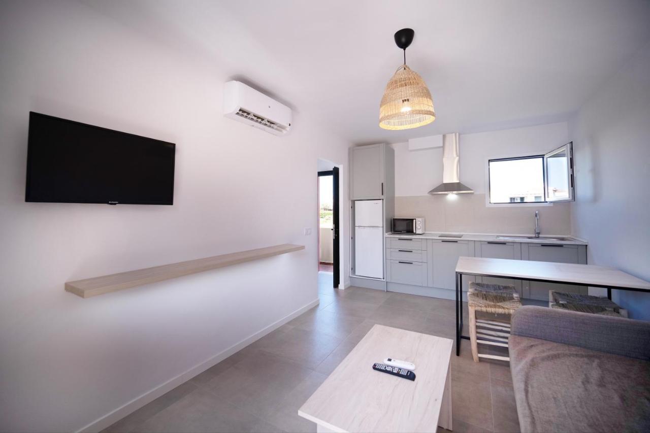 Sant Joan Apartaments - Adults Only كالا إن بلانيس المظهر الخارجي الصورة